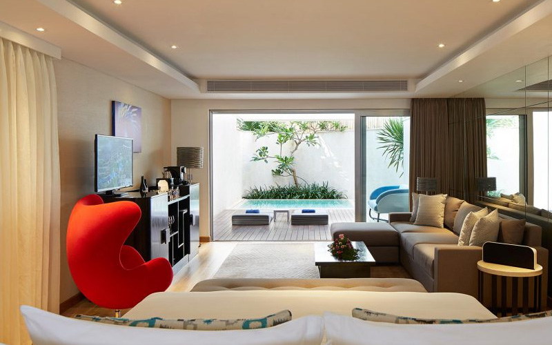 DELUXE SUITE PLUNGE POOL