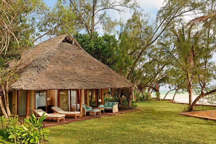 DELUXE GARDEN BUNGALOW