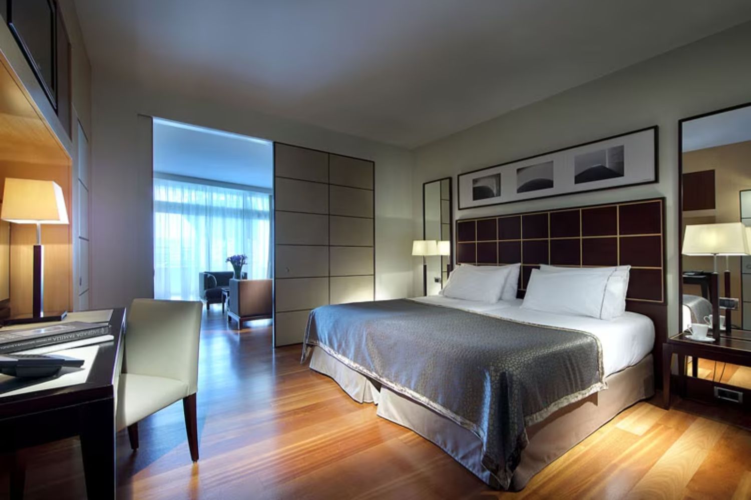 FAMILY SUITE