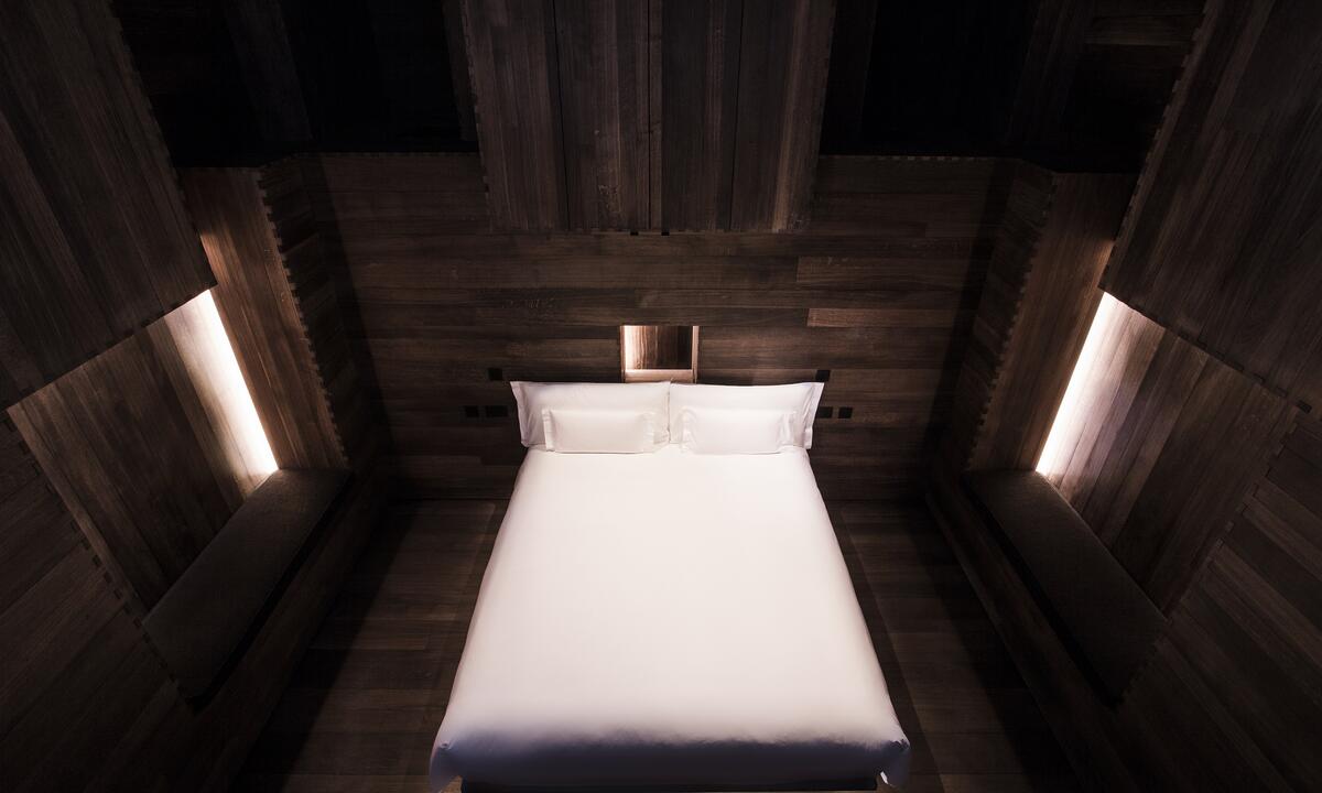 ROOM by Antony Gormley