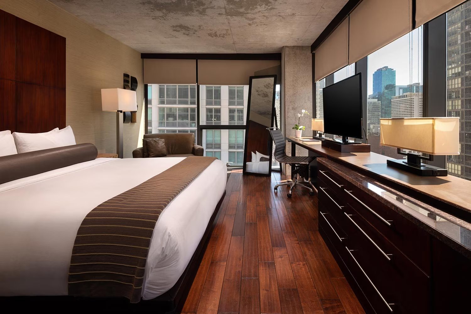 Panoramic King room