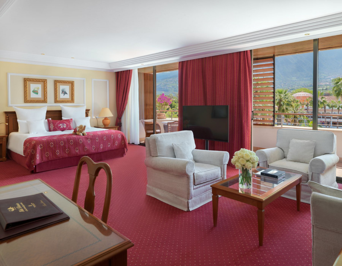 Ambassador Junior Suite with Spa View