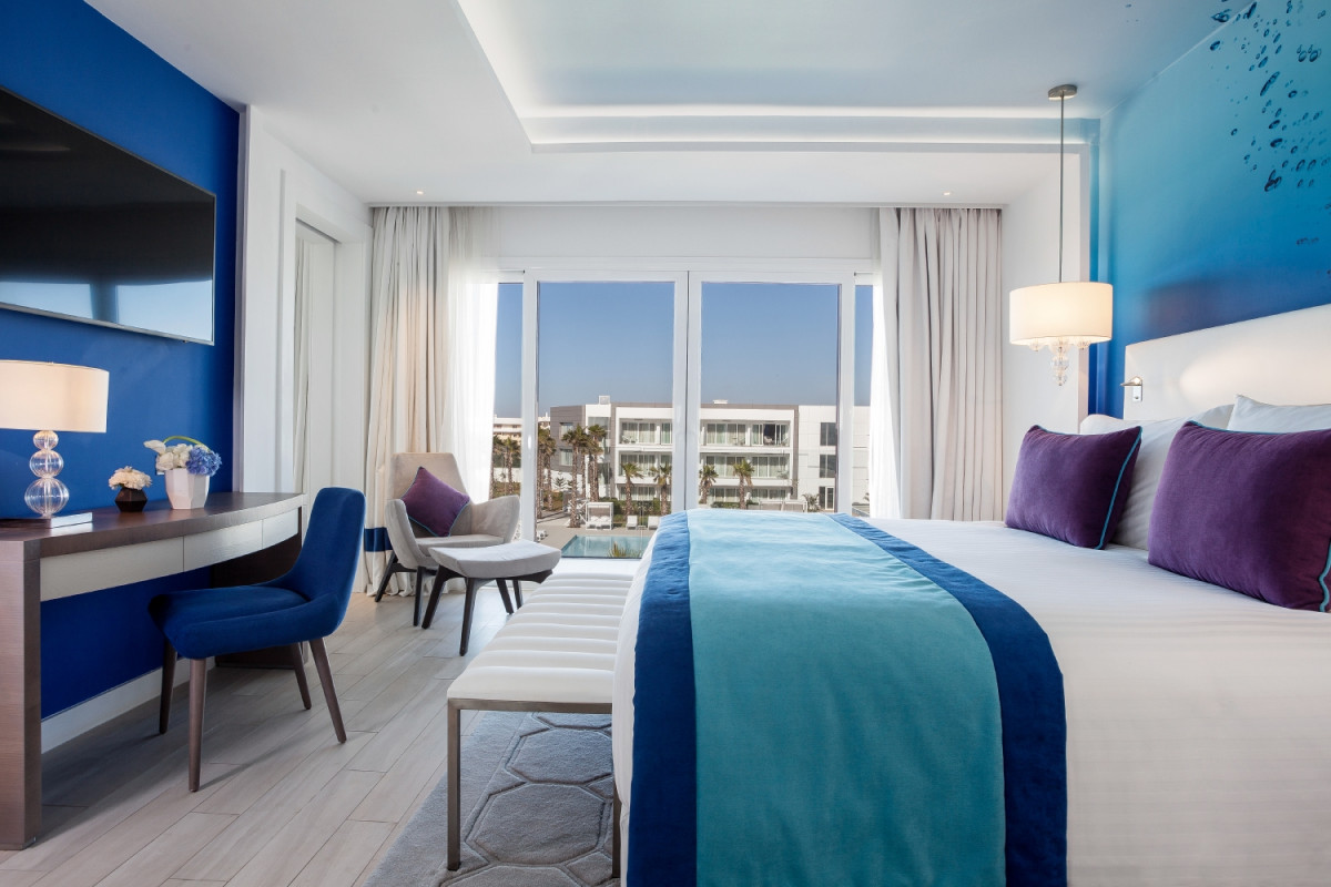 Habitación Deluxe con vista a la piscina