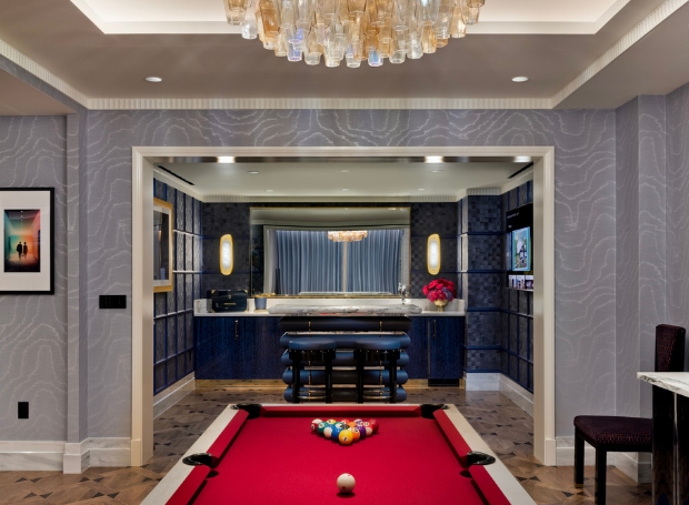 One-bedroom Fleur de Lis Crown Suite 