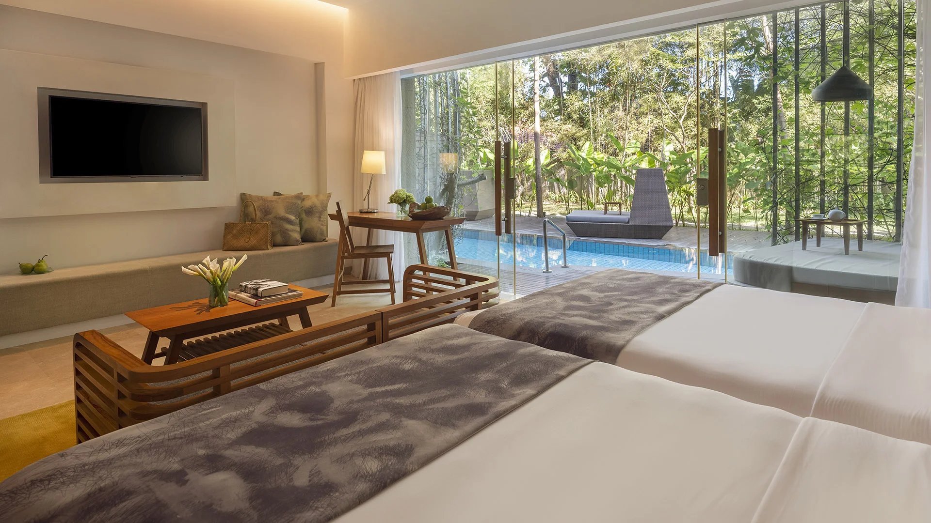 Impressive Lagoon Pool Suite