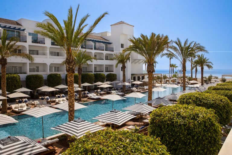 Pool & Sea View Deluxe Room