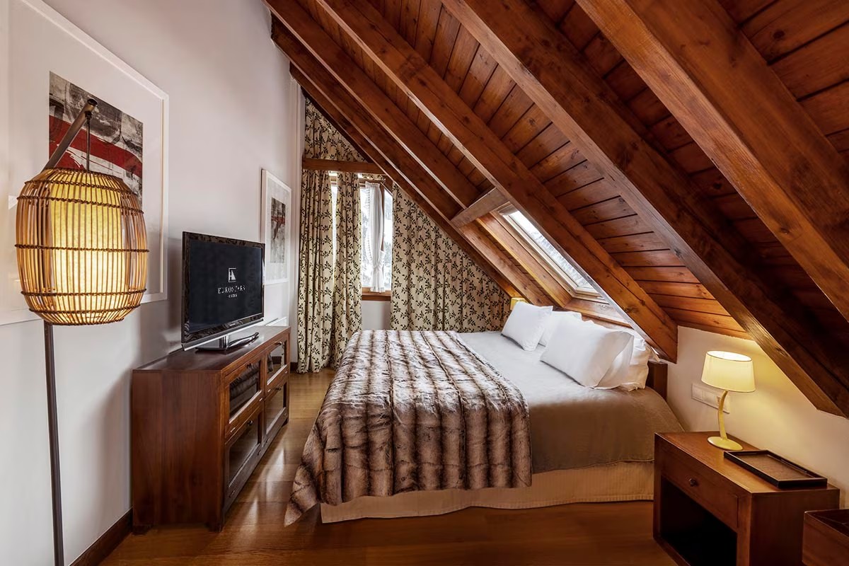Occitania Suite