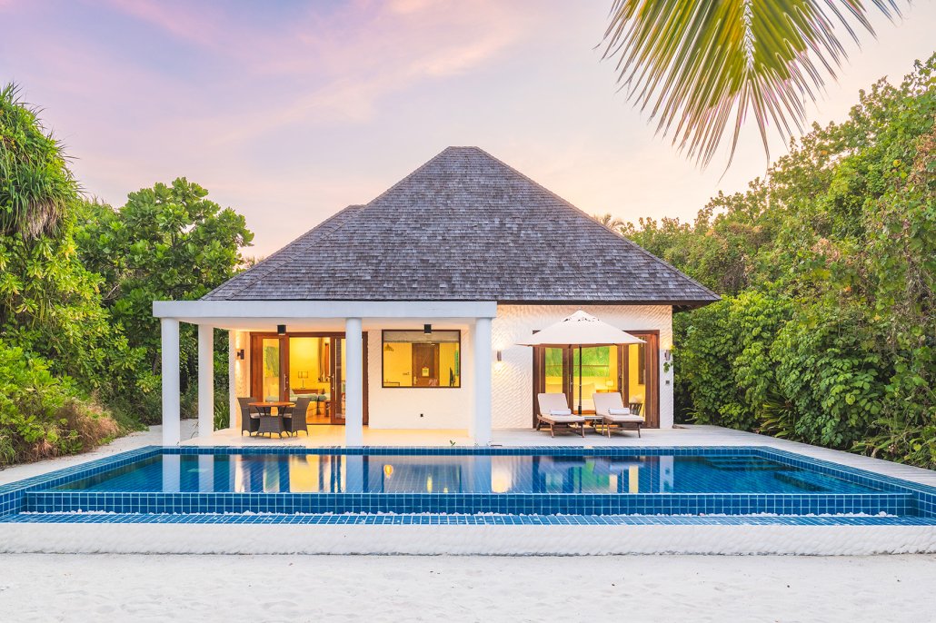 Deluxe Beach Residence with Lap Pool