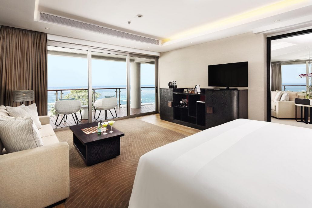 2 BEDROOM DELUXE SUITE OCEAN VIEW