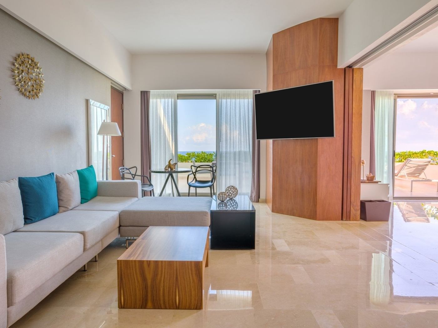 Aqua Suite
