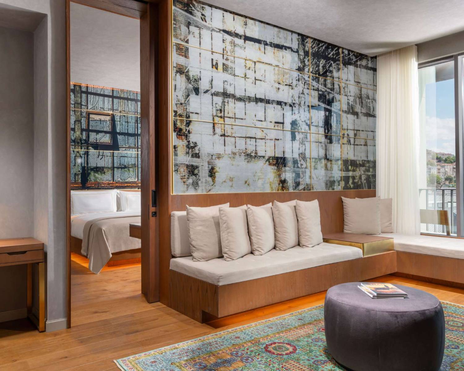One Bedroom Premium Suite Partial Sea View with Balcony