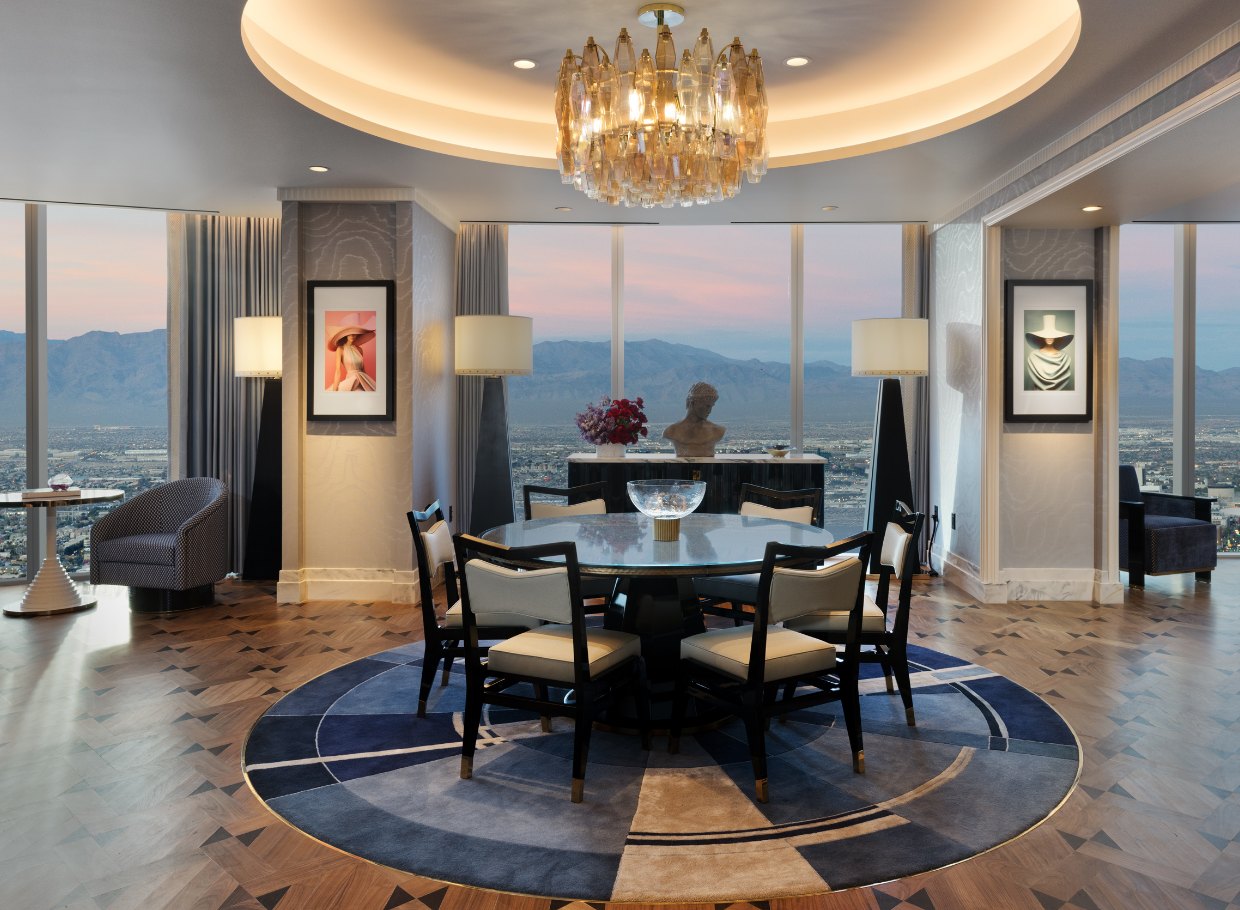Fleur de Lis Chateau Suite
