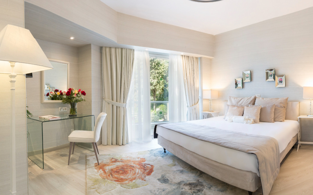 LYCABETTUS VIEW SUITE