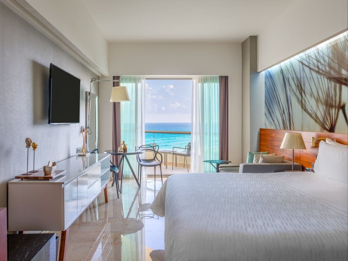 Premium Ocean View 1 King 