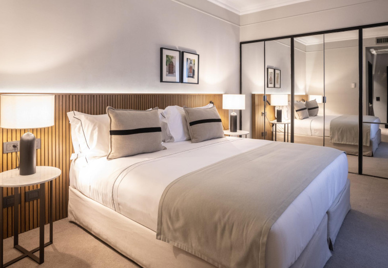 Prestige Suite