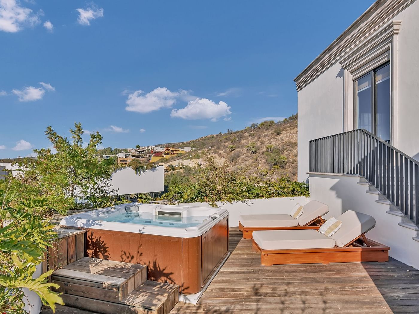 Aqua Residence Fuego