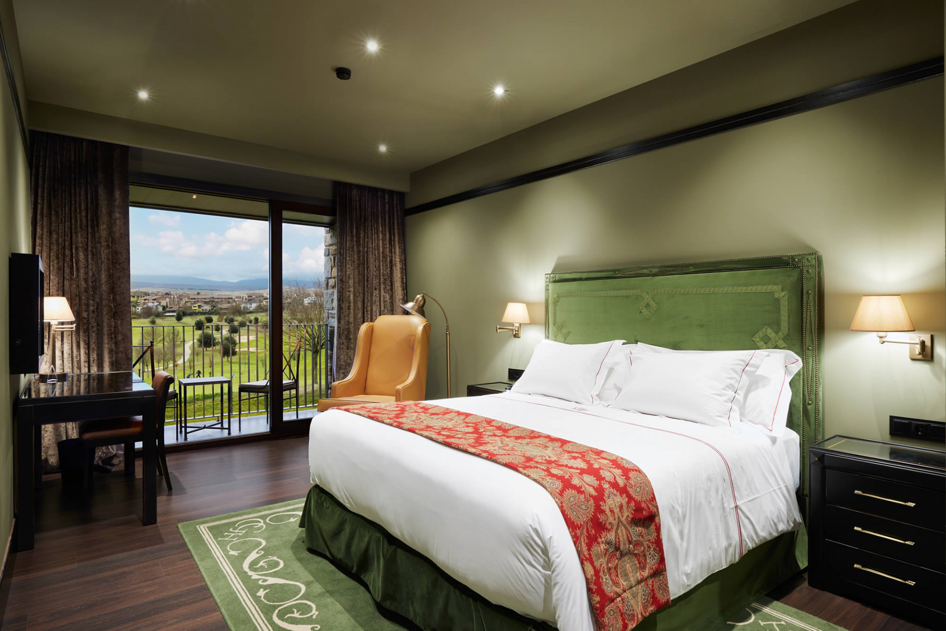 Standard garden view room