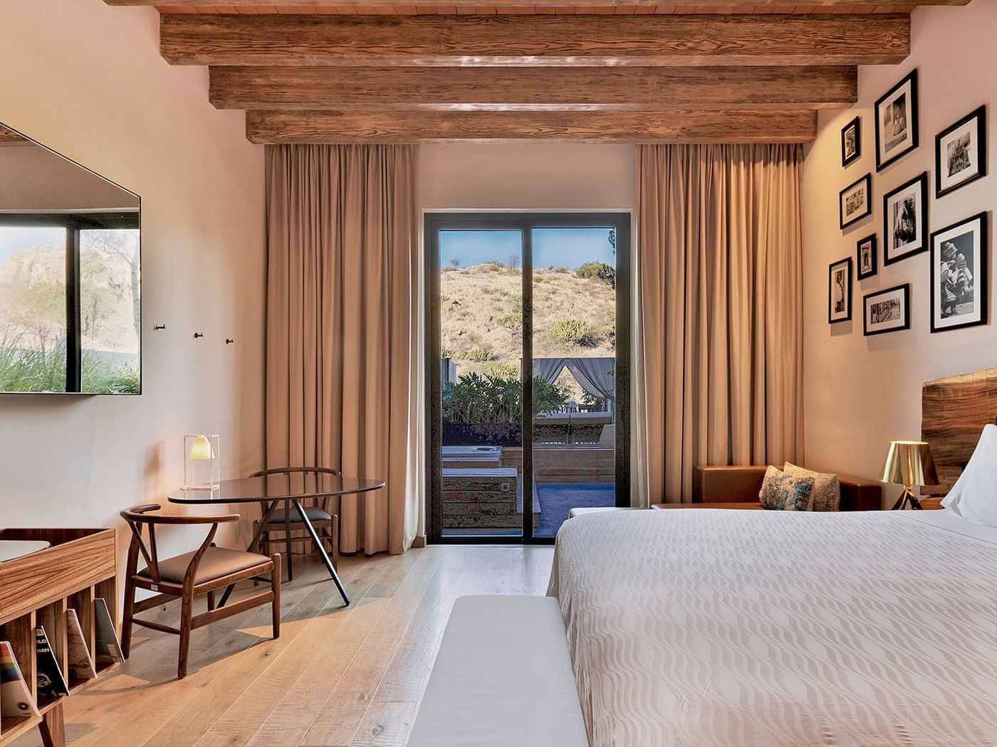 Sundeck Suite