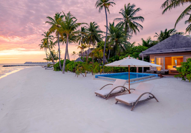 Sunset Beach Villa With Pool