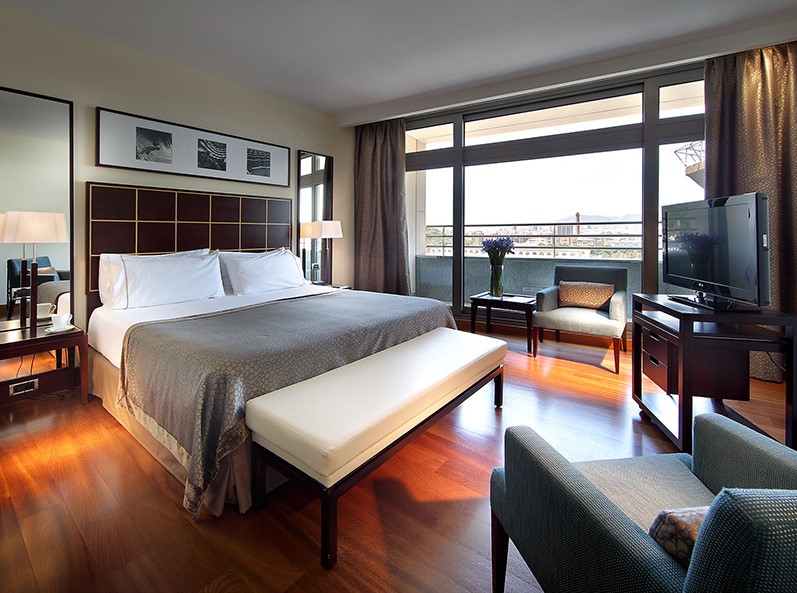 SUPERIOR ROOM