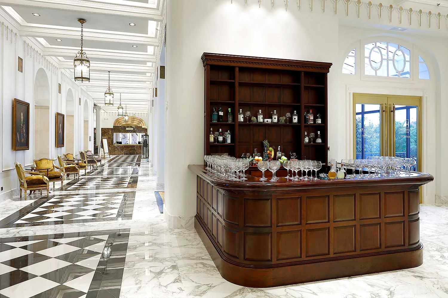 Bar Theros