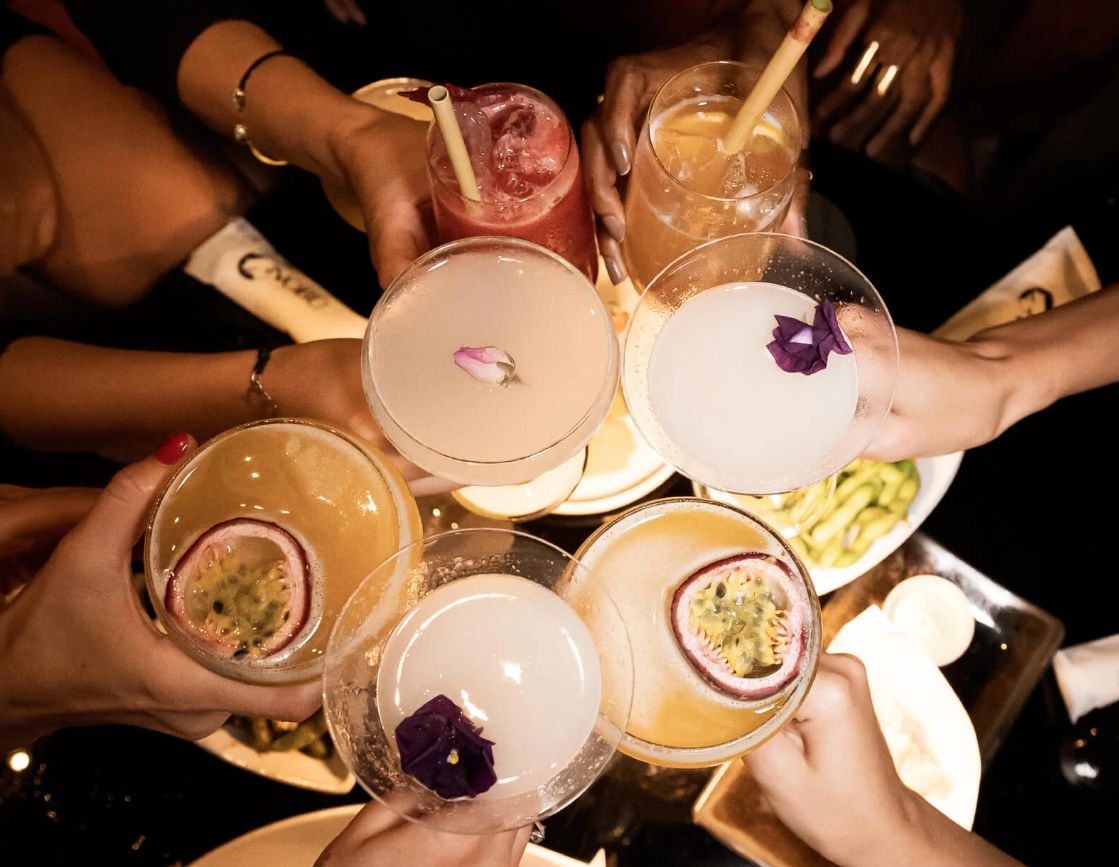 LADIES SOCIAL