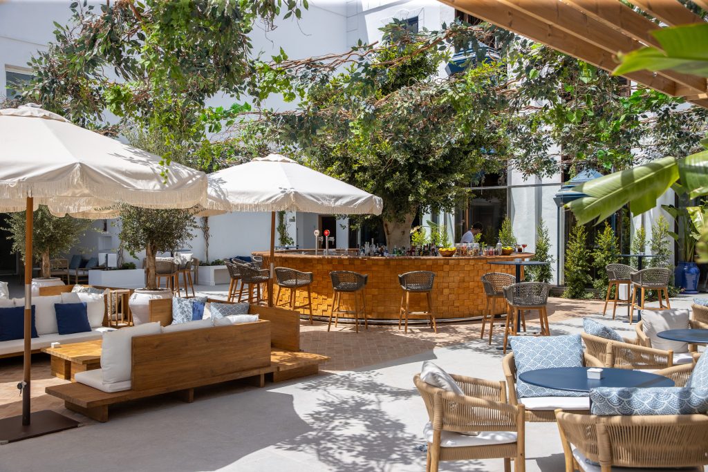 El Bar De Lola