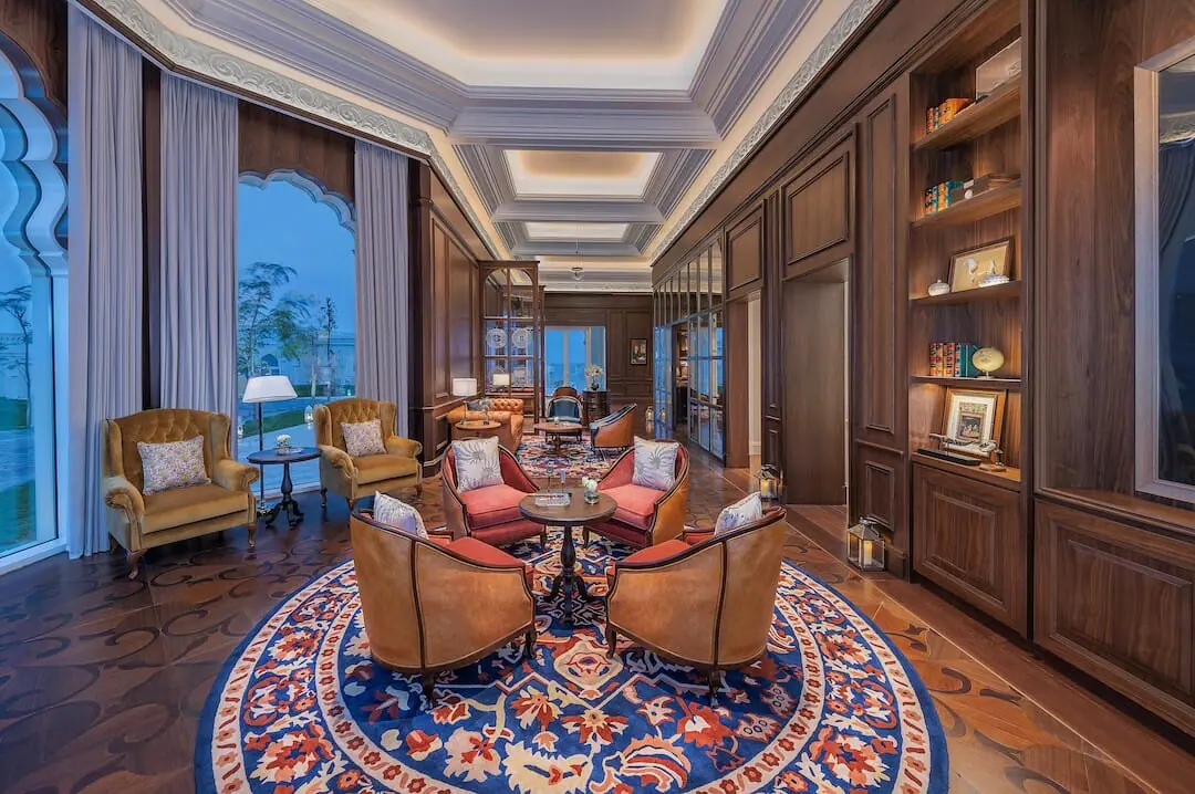 The Cigar Lounge