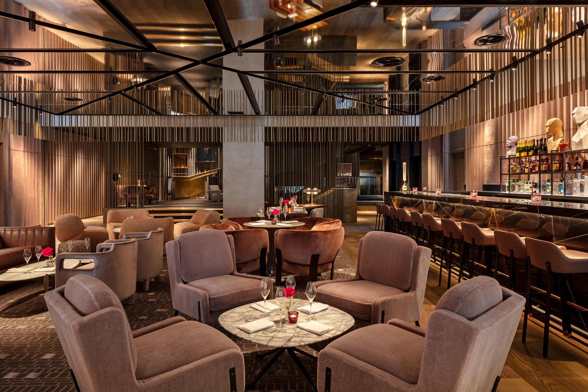 Restaurants & Bars