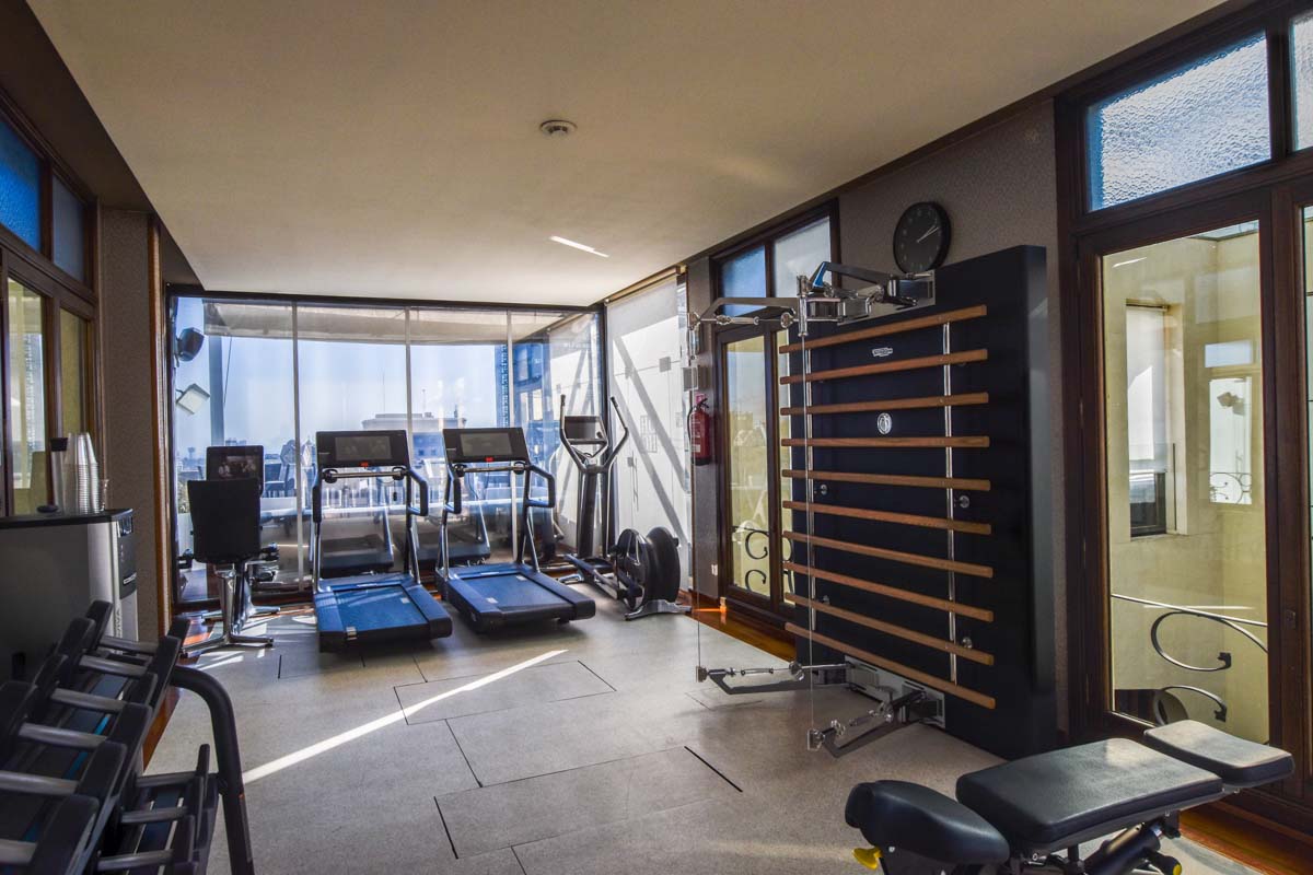 Fitness Center gratuito 24 h