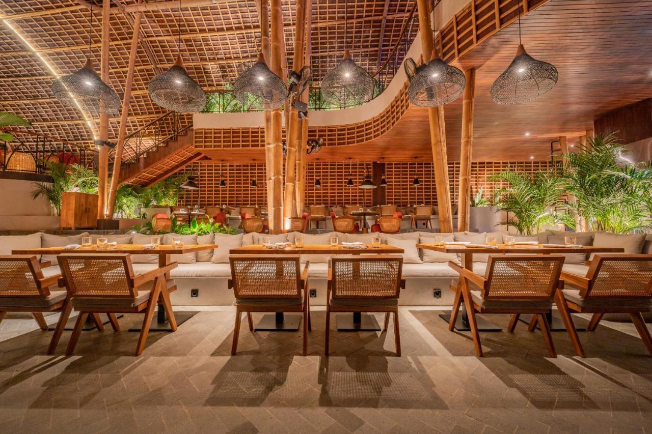 Akar: Luxury gastrobar
